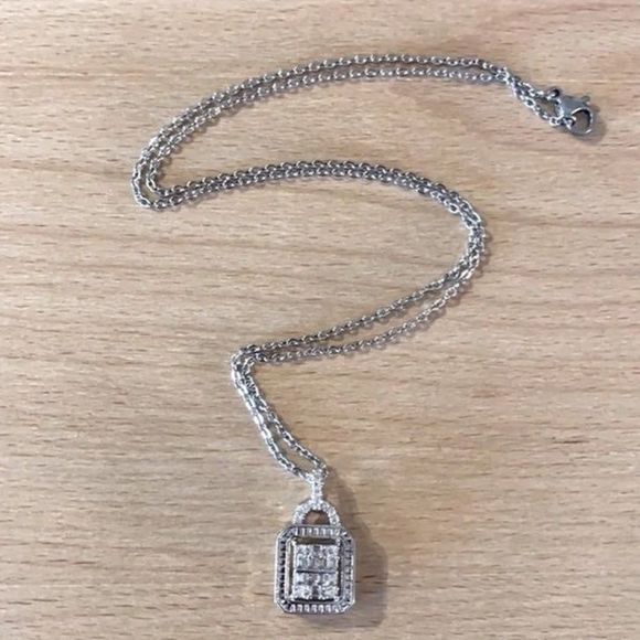 The Empire Retro Pendant Necklace in 925 cubic zirconia - Picture 5 of 6